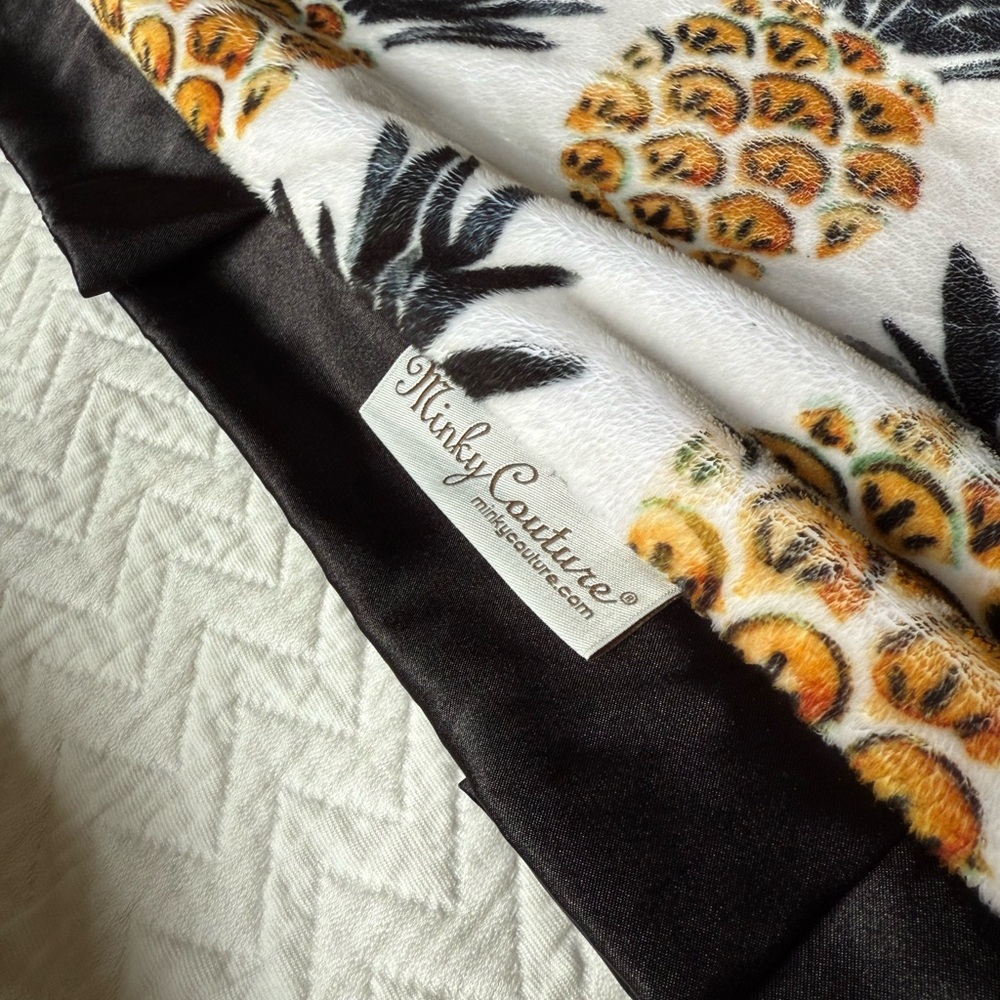 Minky Couture White and Black Blanket with Tropical Pineapple Design - Picture 2 of 5